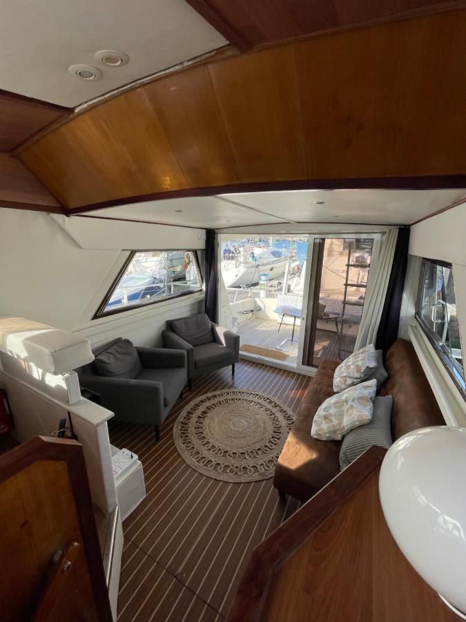 Готель Infantman Yatch Віла-Нова-де-Гая Екстер'єр фото