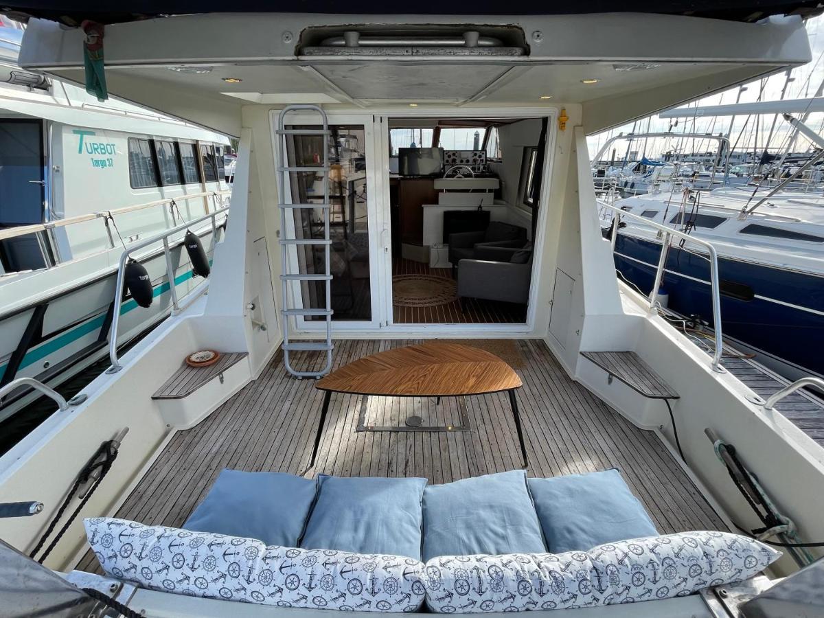 Готель Infantman Yatch Віла-Нова-де-Гая Екстер'єр фото